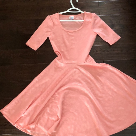 LuLaRoe Dresses & Skirts - Lularoe Nichole Dress
